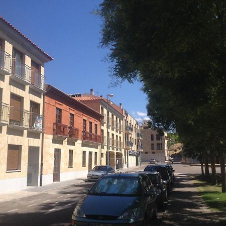 Apartamento Turistico Puente Romano P4 Bajo C Salamanca Esterno foto